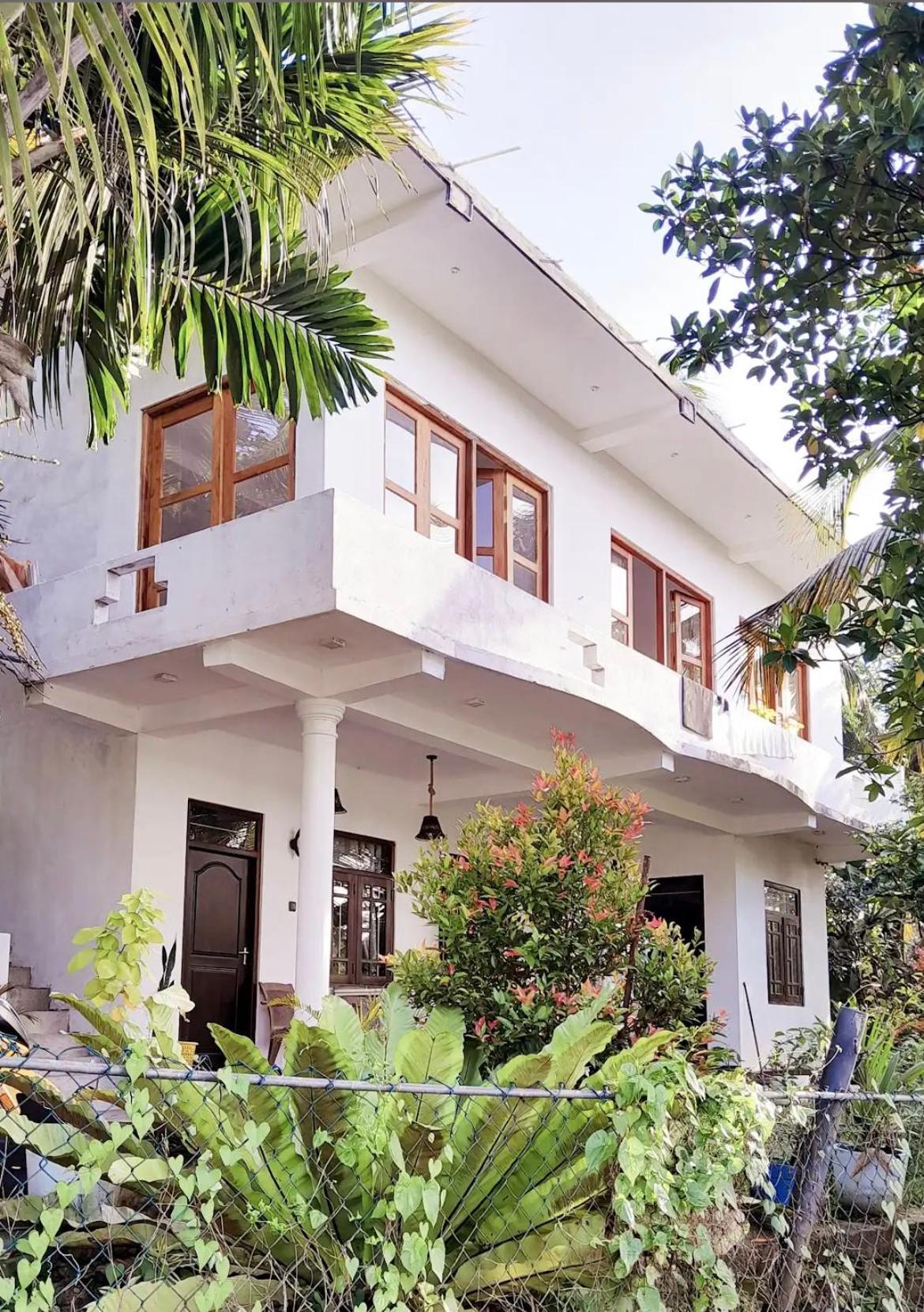 Field Island Villa - Ahangama Bagian luar foto